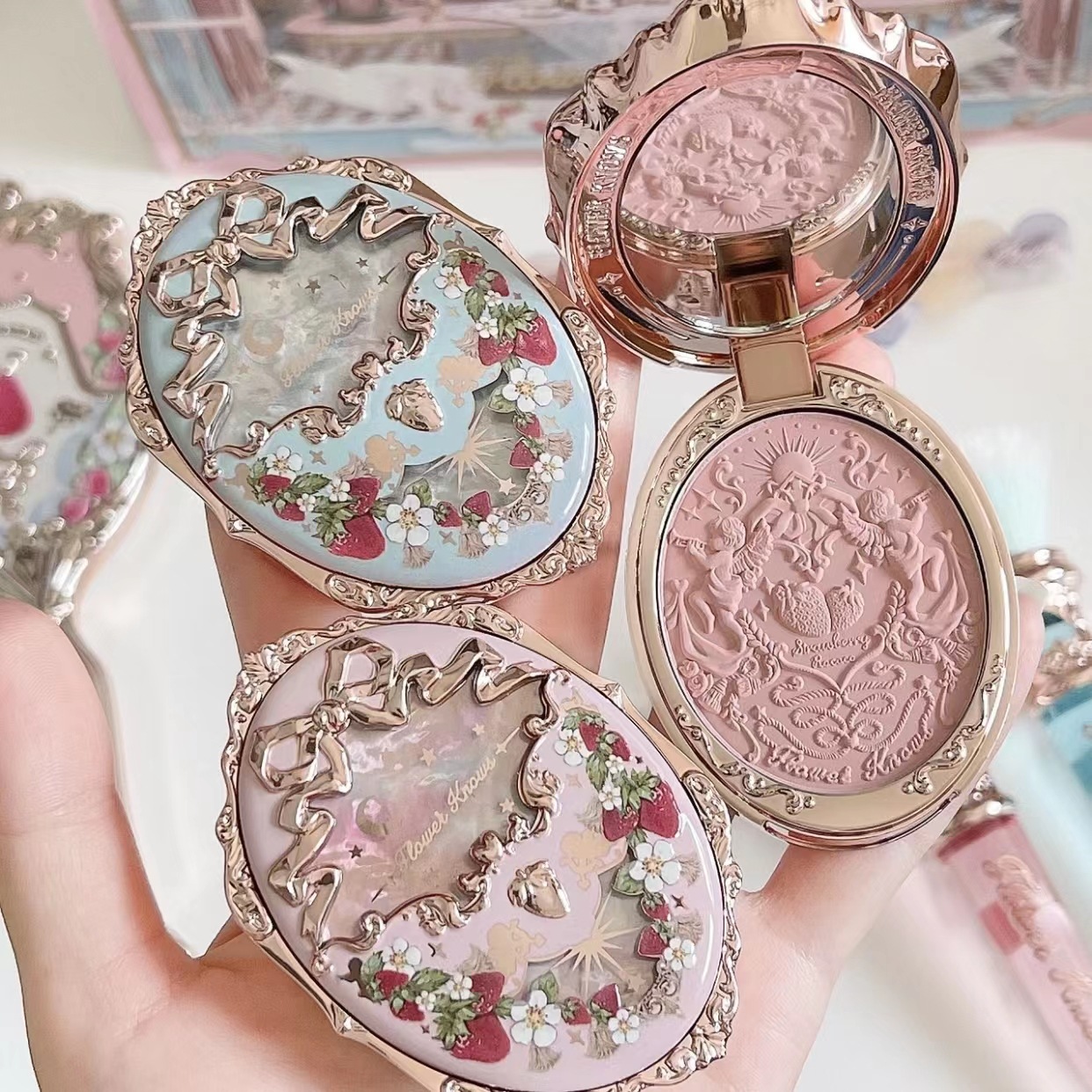 J Beauty Makeup - Flower Knows Strawberry Rococo Blush 02